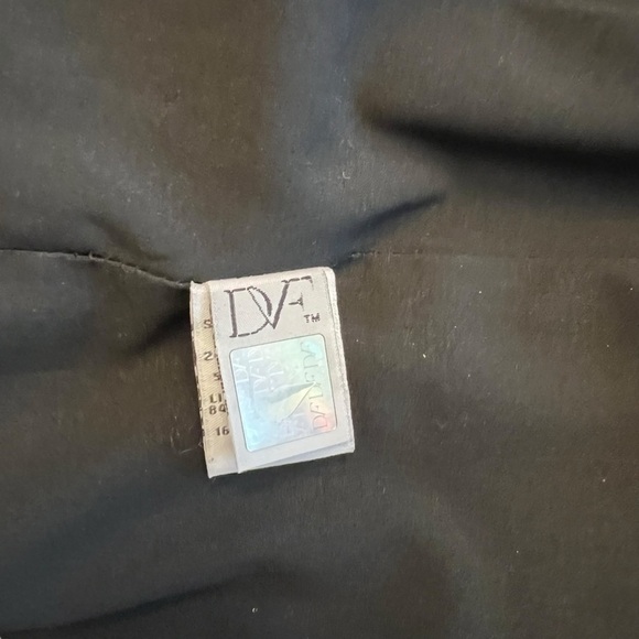 Diane Von Furstenberg - Livvy Asymmetrical Black & White Dress Sz 6 - Picture 11 of 14